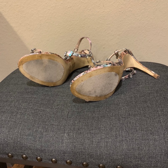 Steve Madden heels. Size 7 1/2 - Picture 2 of 2
